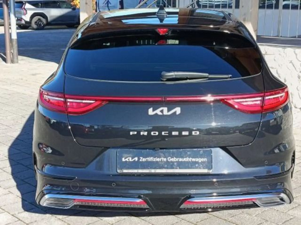 Kia ProCeed