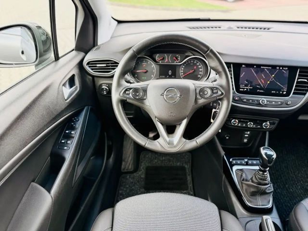 Opel Crossland X