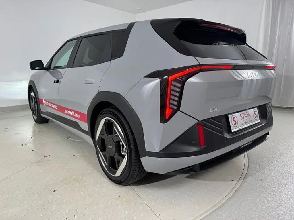 Kia EV4