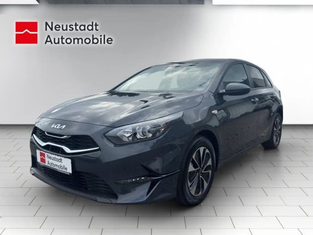 Kia Ceed 2025 Benzine