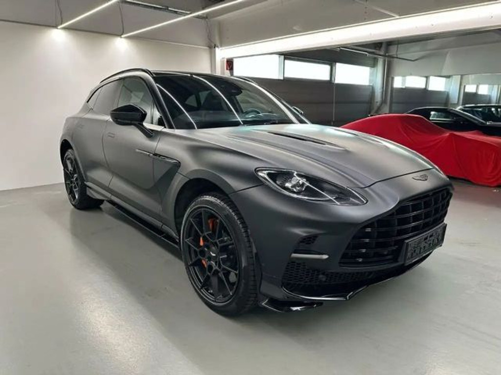 Aston Martin DBX