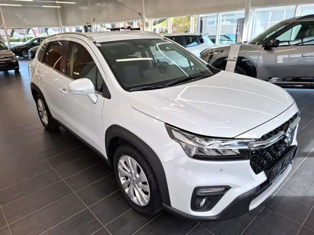 Suzuki S-Cross