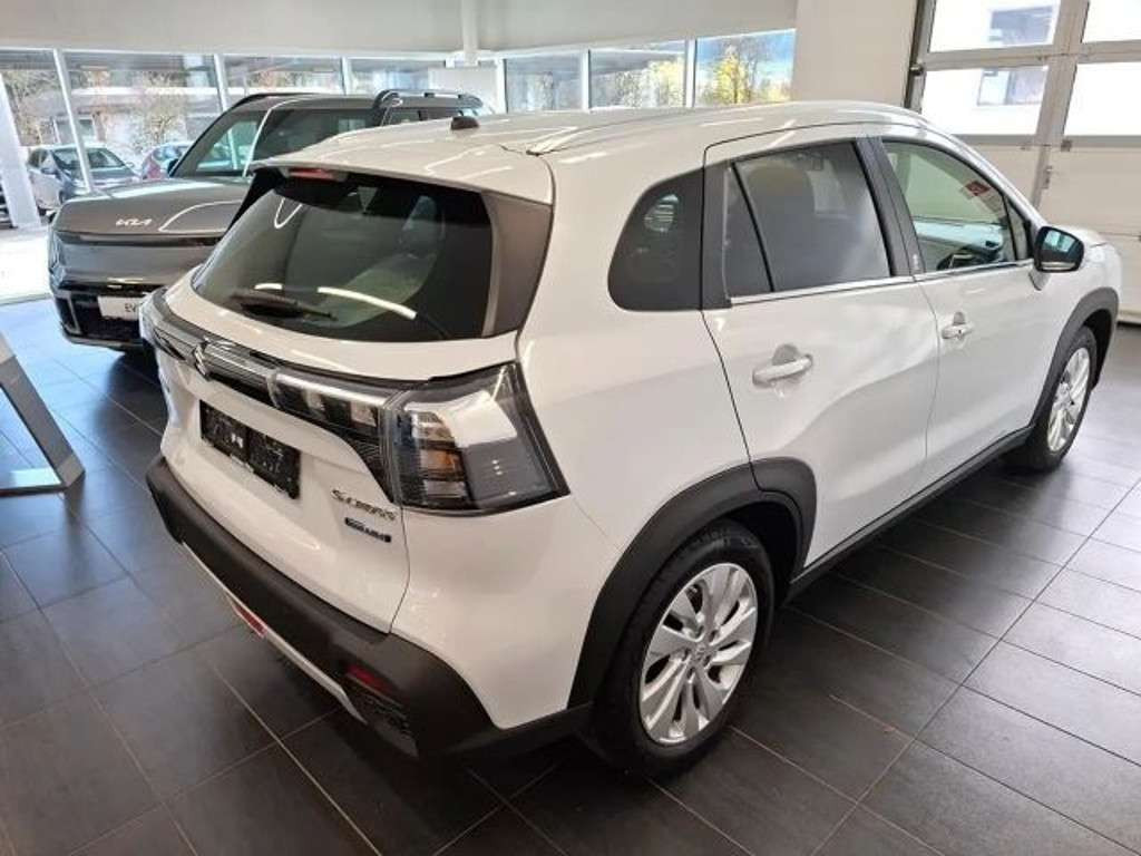 Suzuki S-Cross