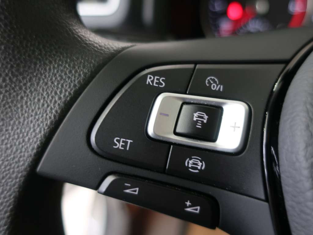 Volkswagen Grand California