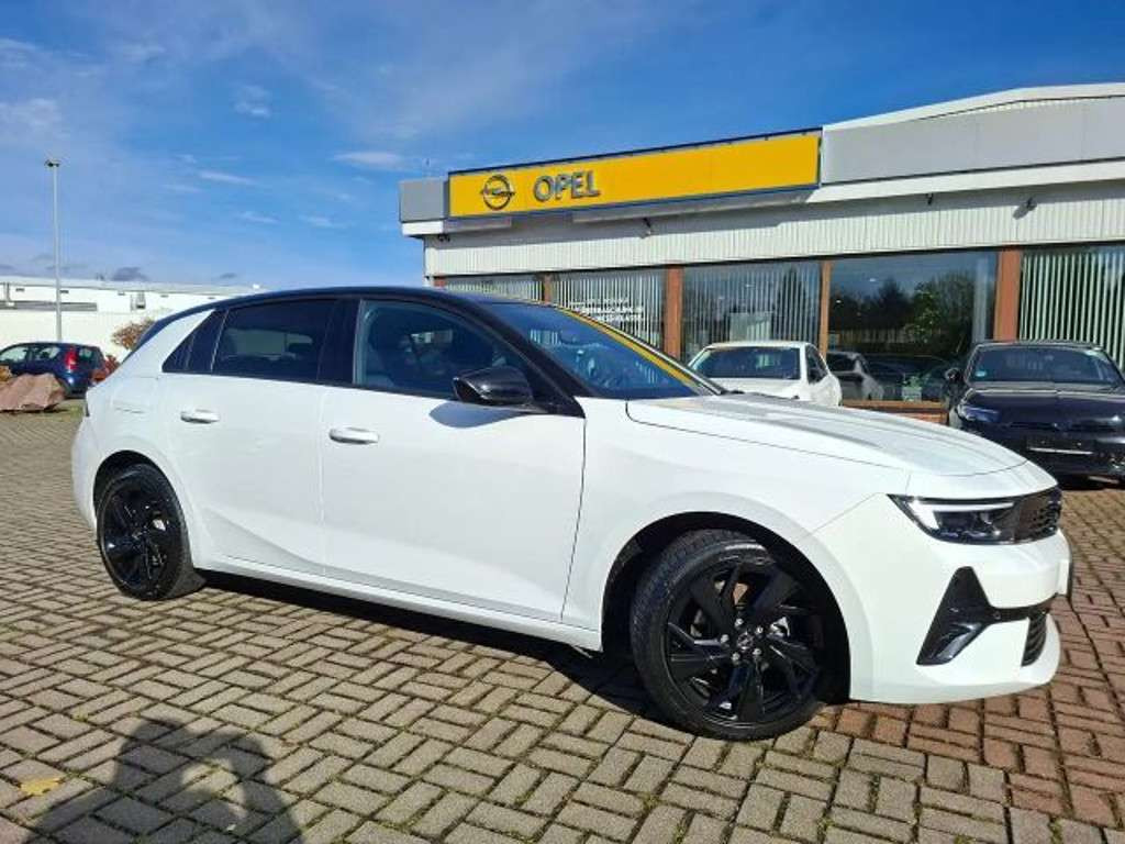 Opel Astra 2024 Benzine