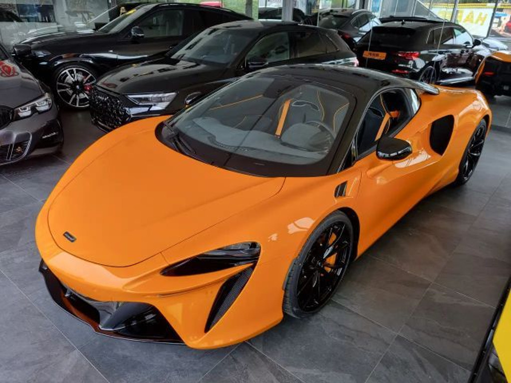 McLaren Artura