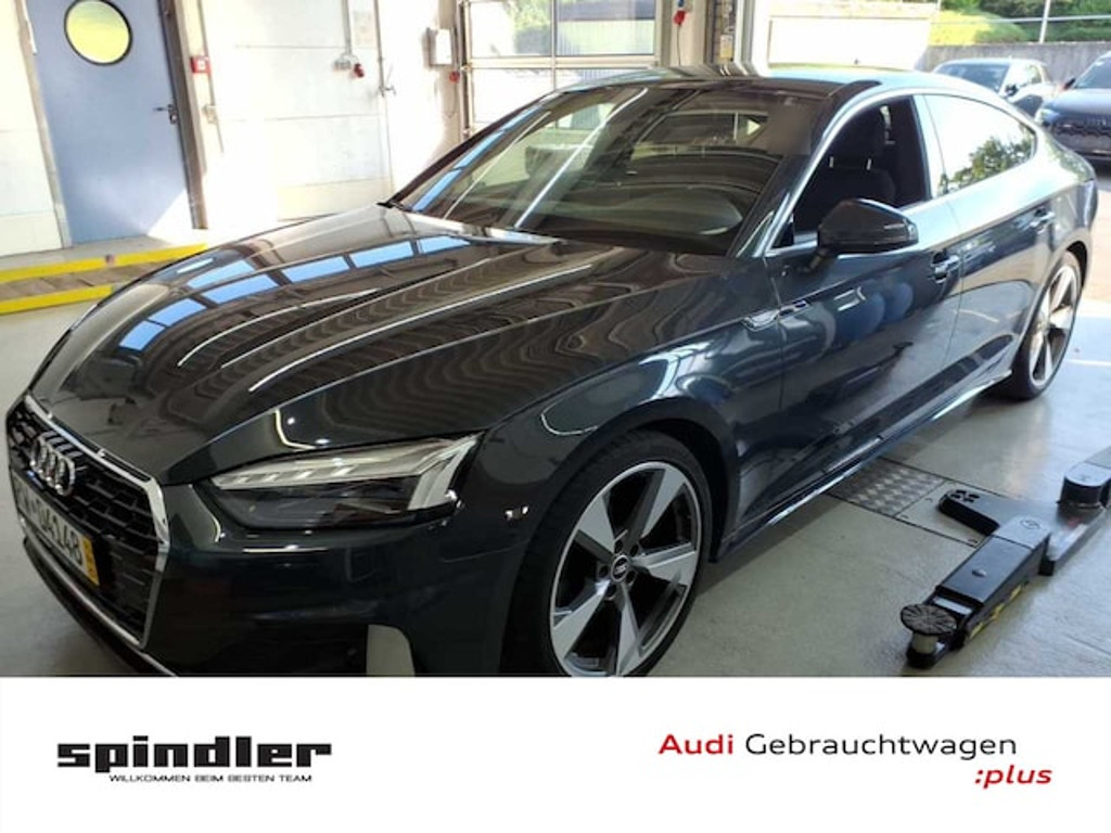 Audi A5 2021 Benzine