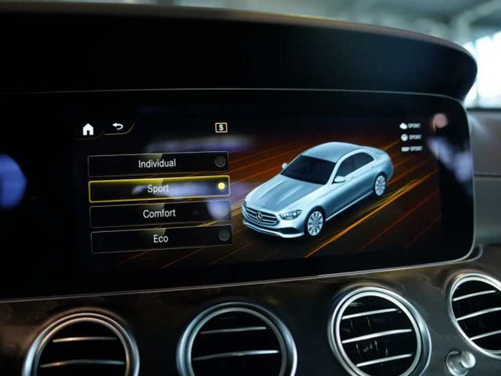 Mercedes-Benz E-Klasse