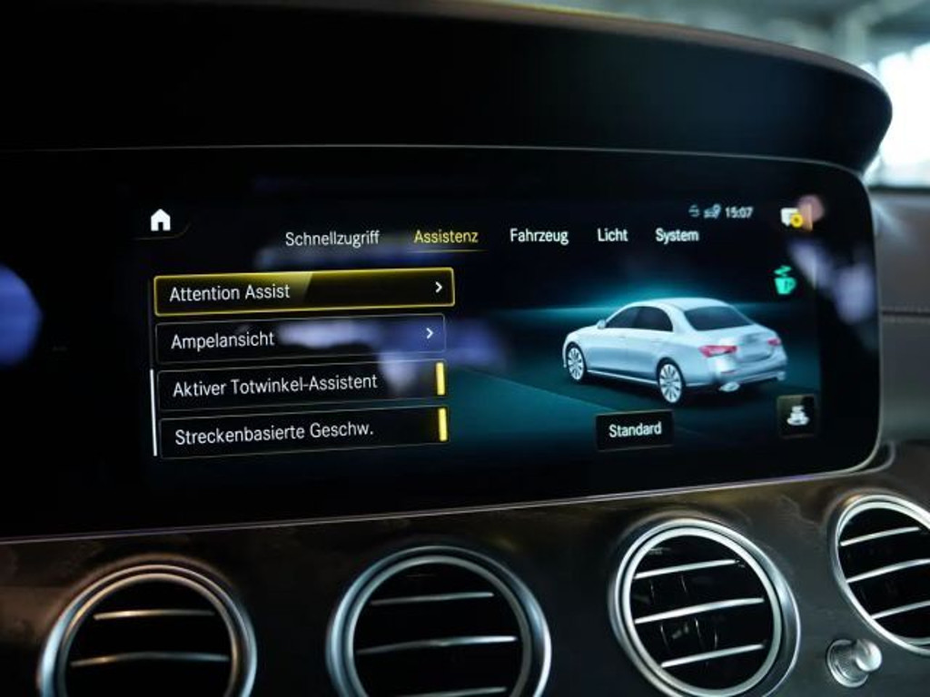 Mercedes-Benz E-Klasse