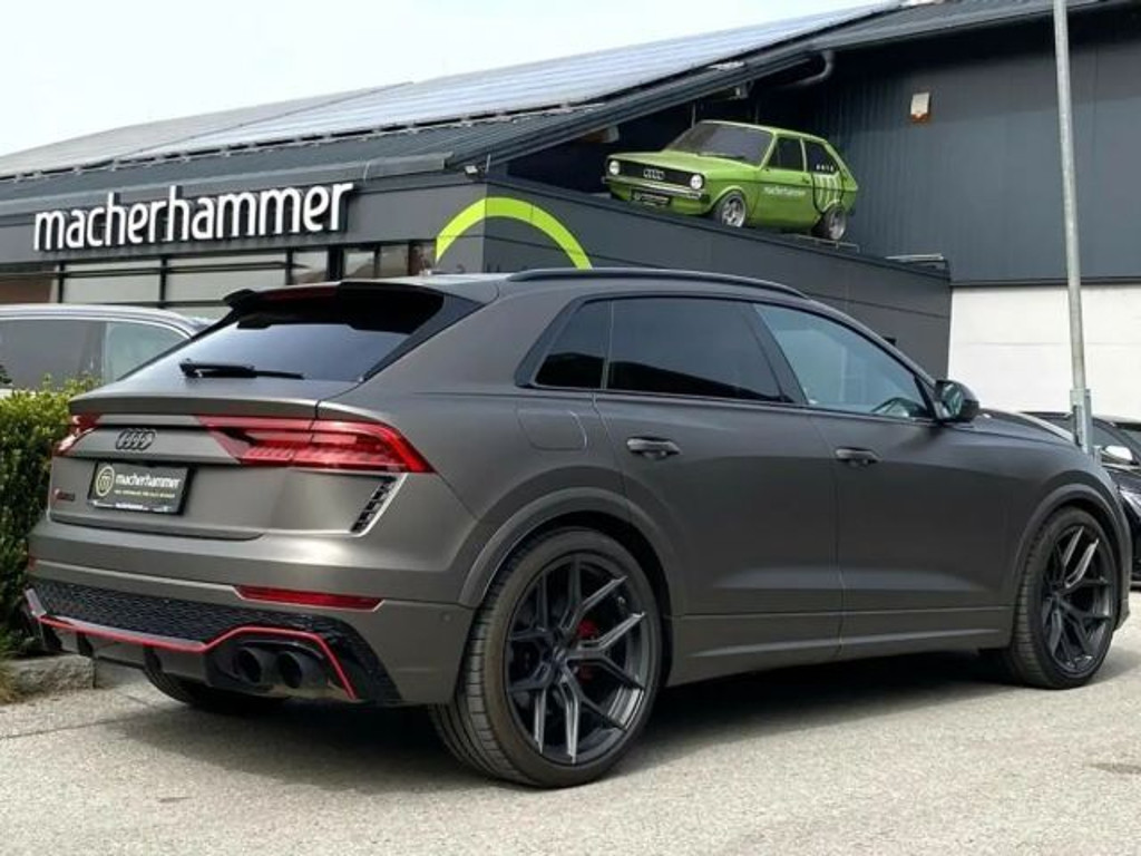 Audi RS Q8