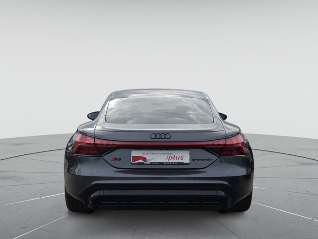 Audi RS e-tron GT