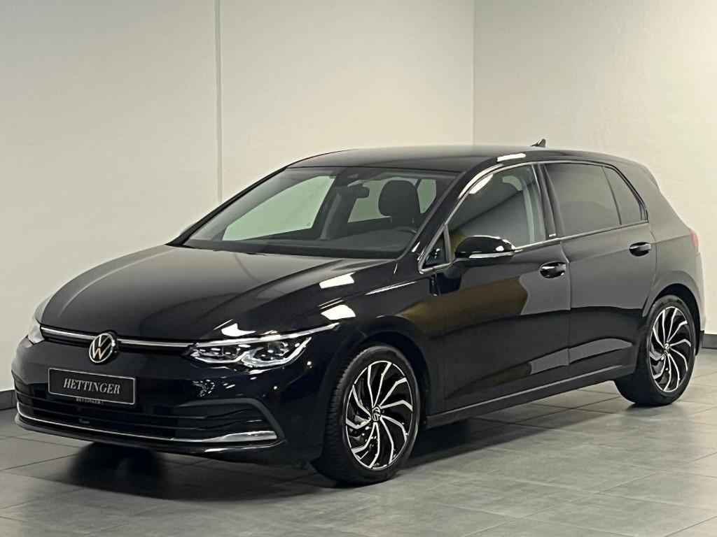 Volkswagen Golf 2022 Benzine