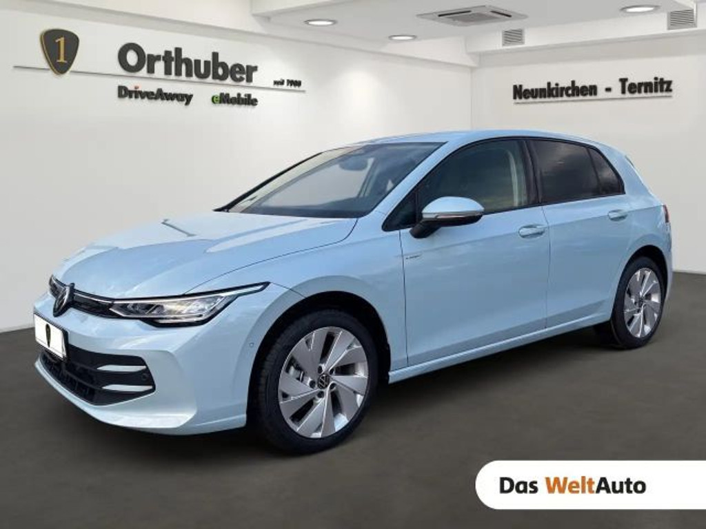 Volkswagen Golf 2025 Benzine
