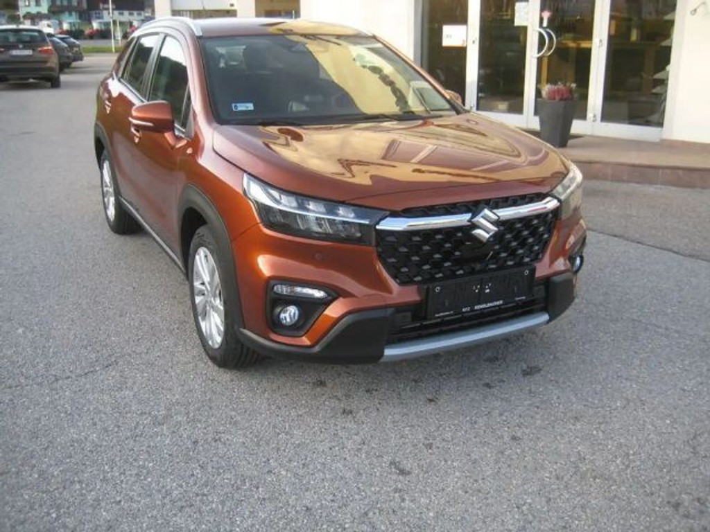 Suzuki S-Cross