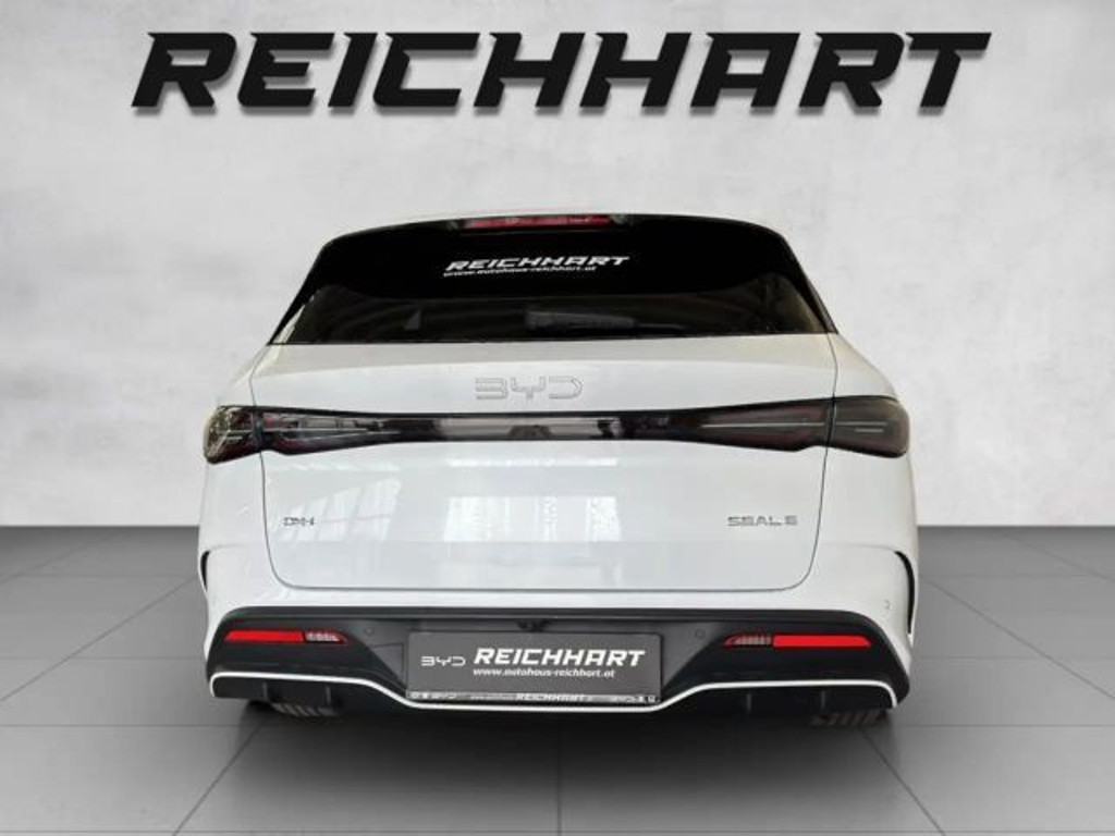 BYD Seal 6