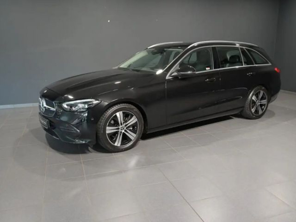 Mercedes-Benz C-Klasse 2022 Benzine