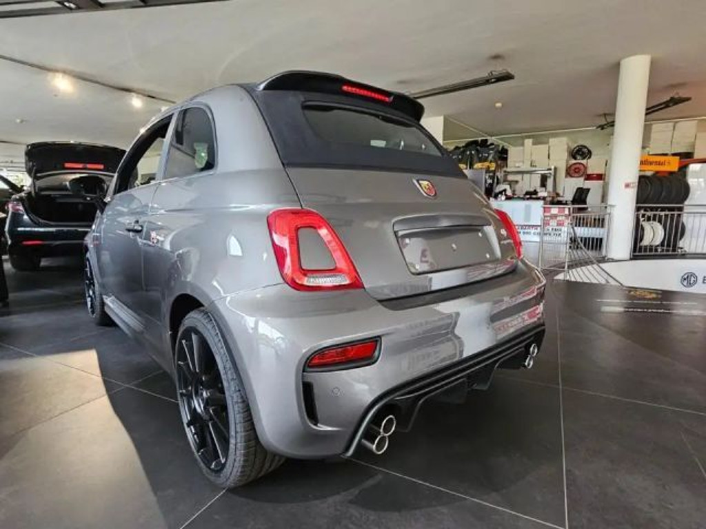 Abarth 695