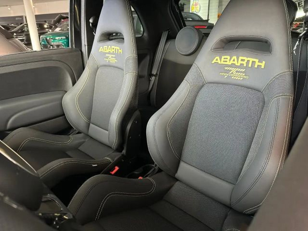 Abarth 695