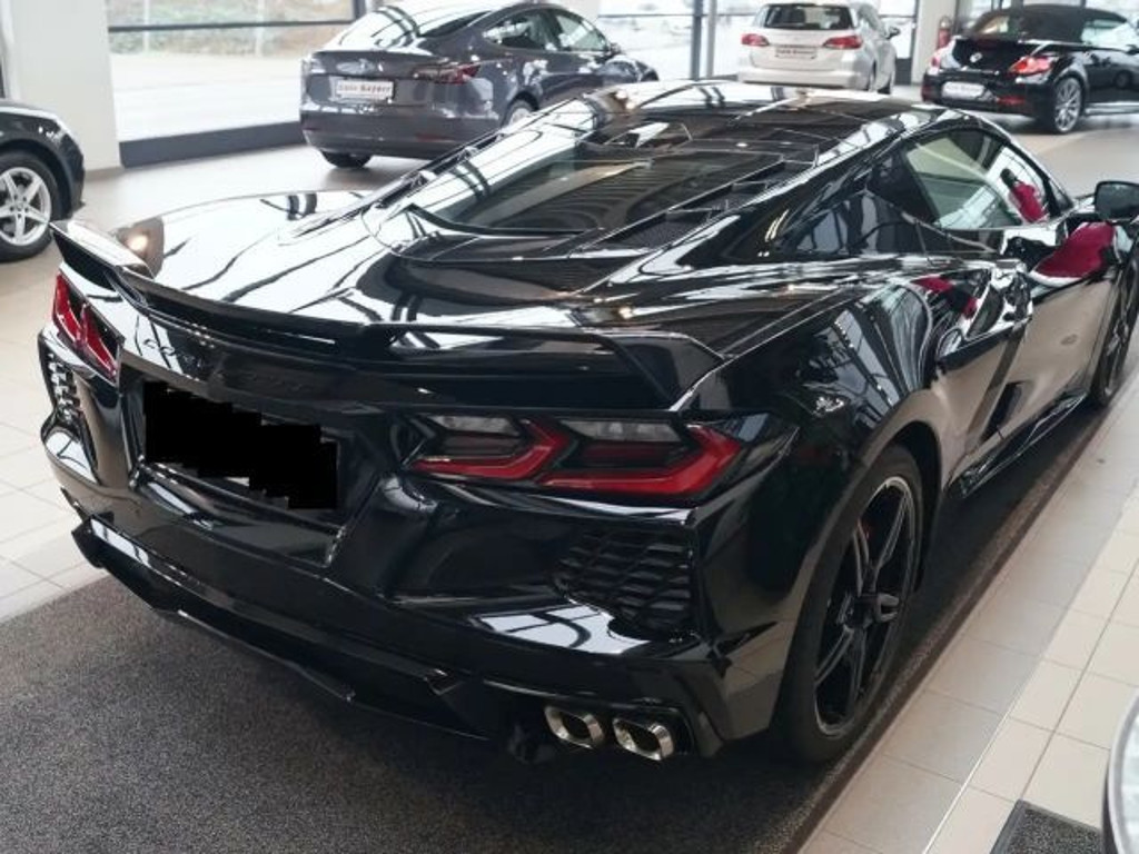 Corvette C8