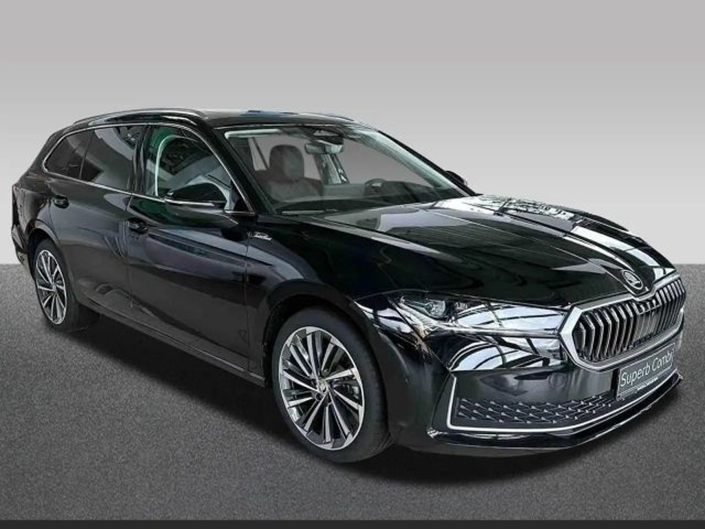 Skoda Superb 2025 Diesel