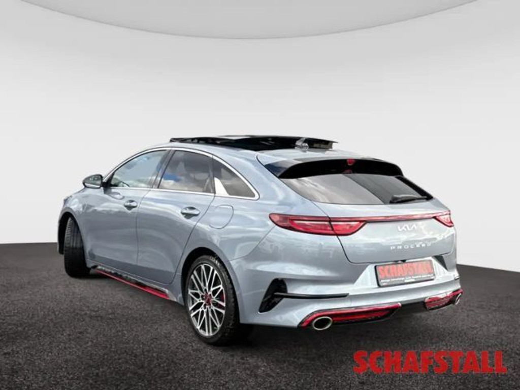 Kia ProCeed
