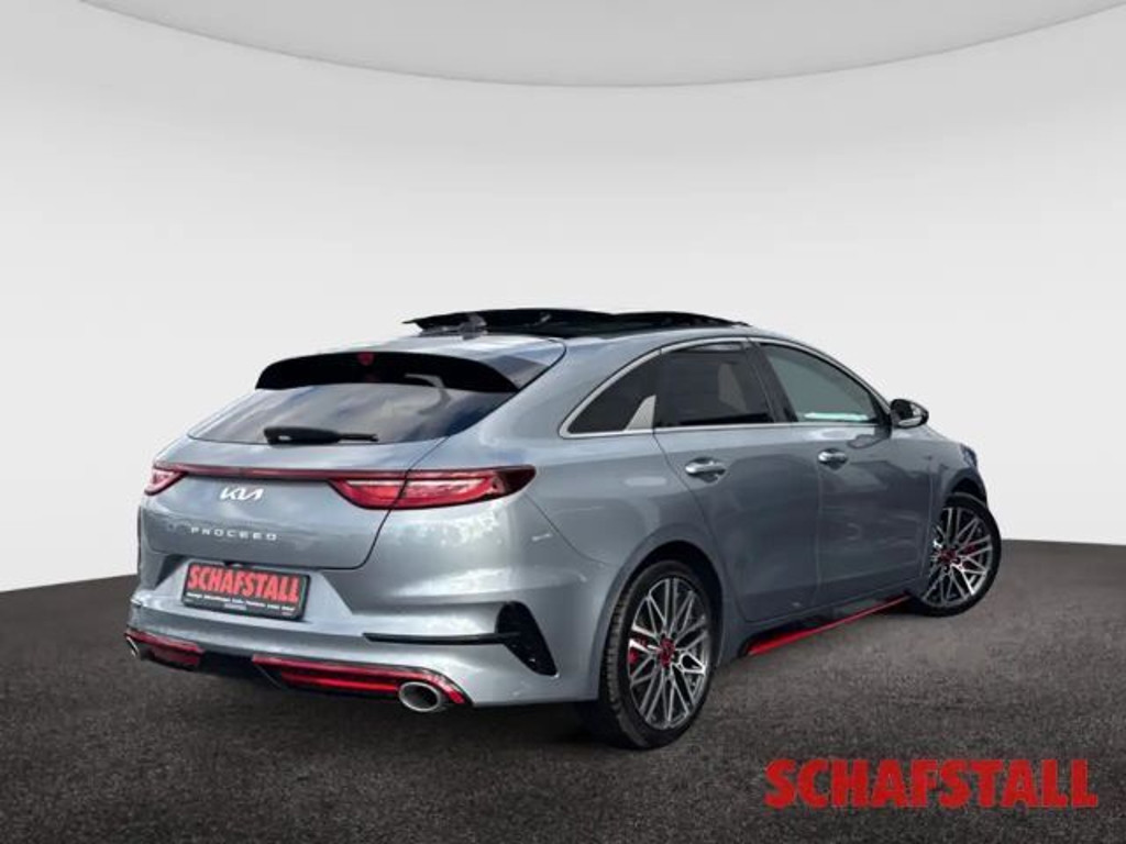 Kia ProCeed