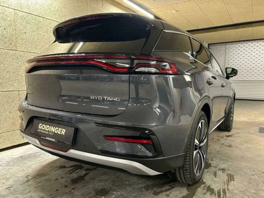 BYD Tang