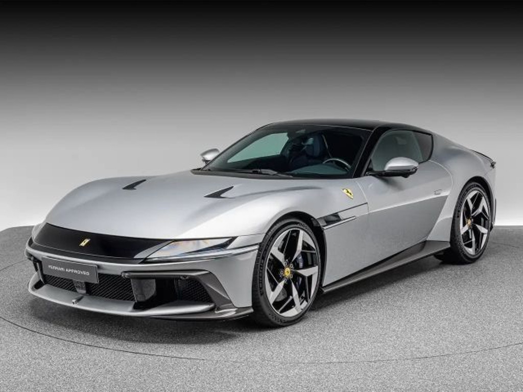 Ferrari 12Cilindri 2025 Benzine