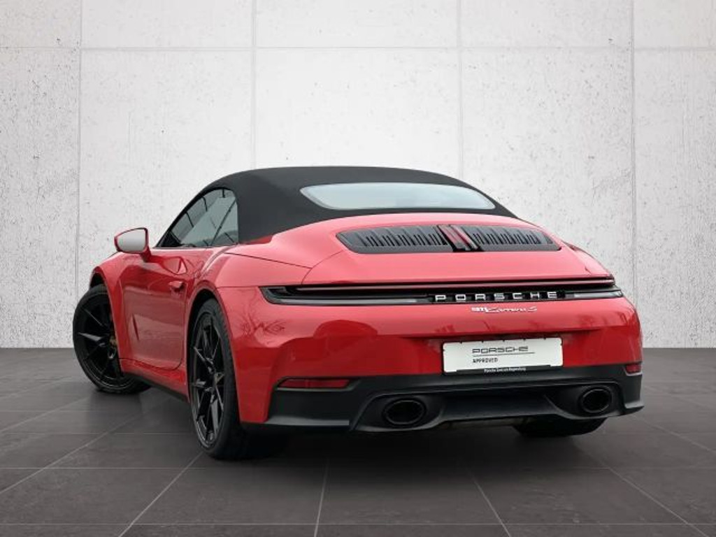Porsche 992