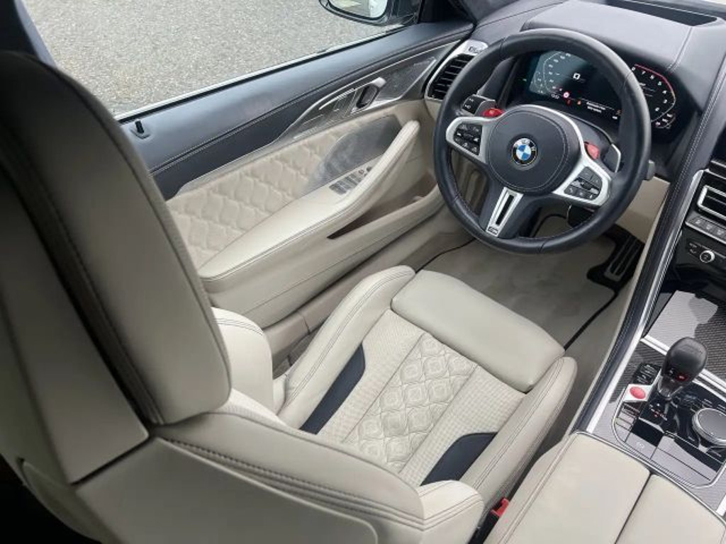 BMW M8