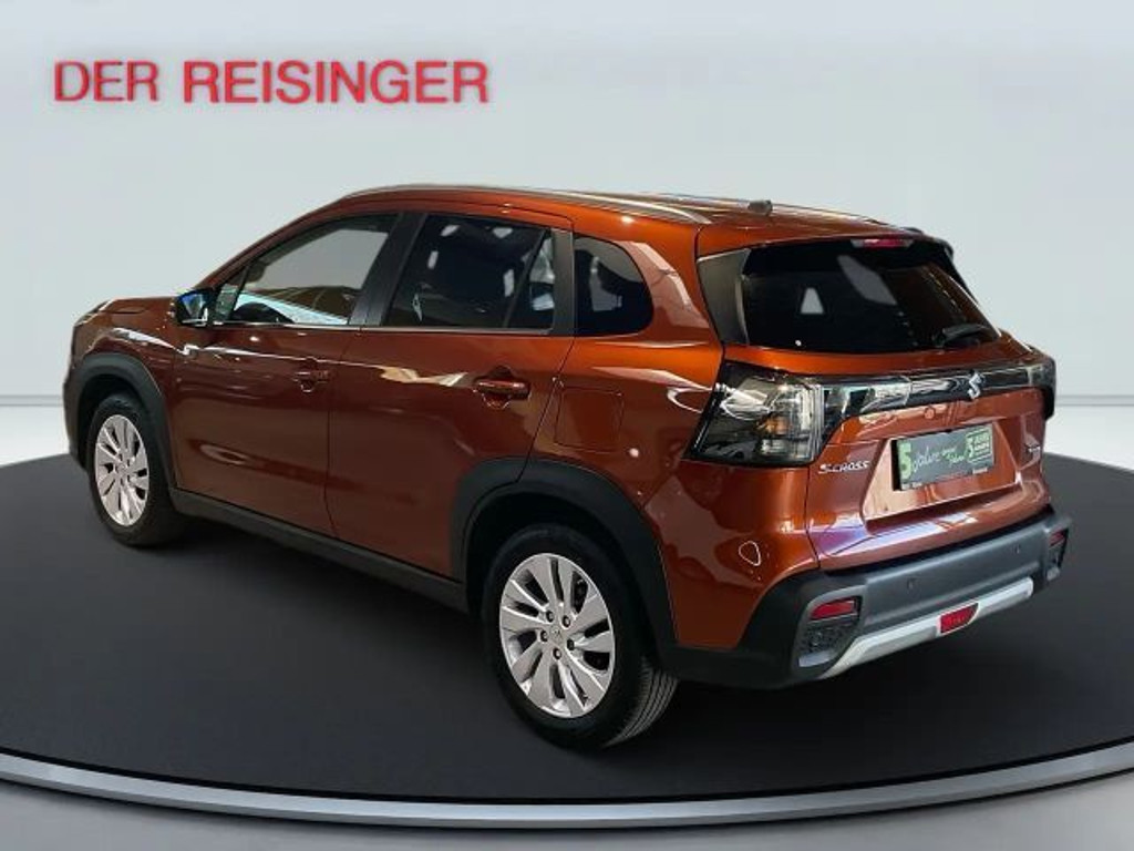 Suzuki S-Cross