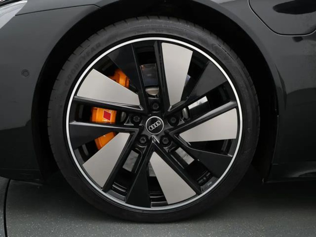 Audi RS e-tron GT