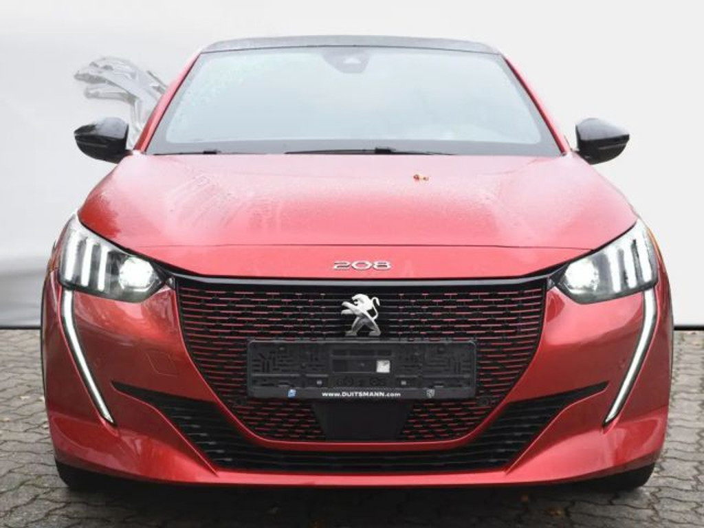 Peugeot e-208