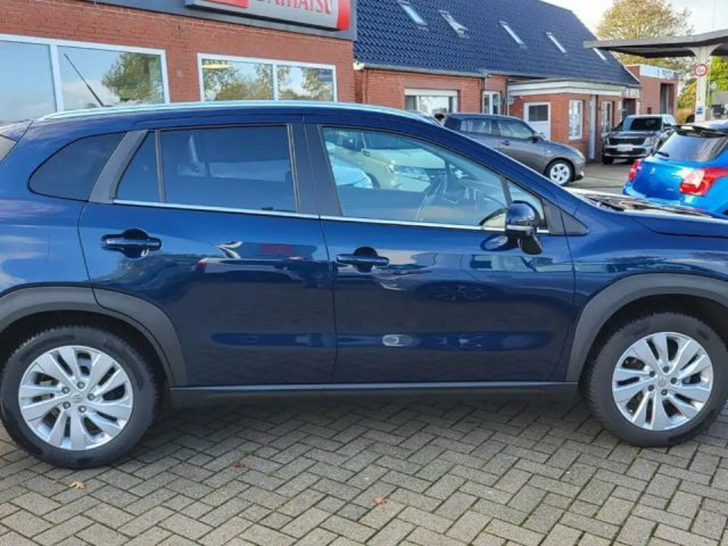 Suzuki S-Cross