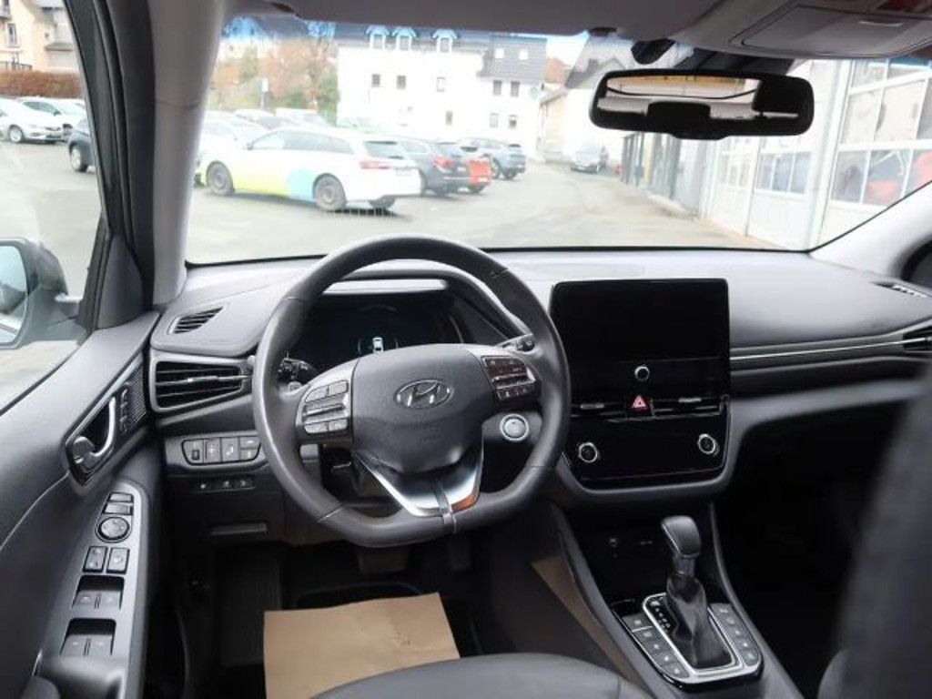 Hyundai Ioniq