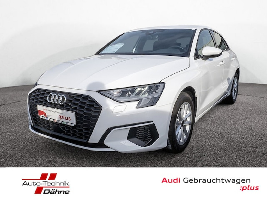 Audi A3 2023 Benzine