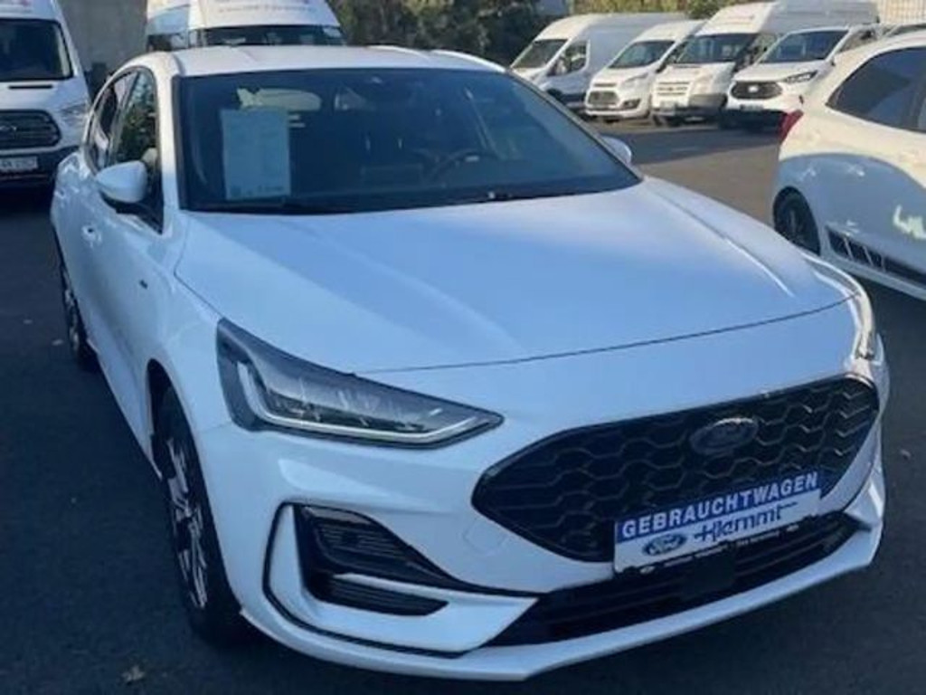 Ford Focus 2023 Benzine