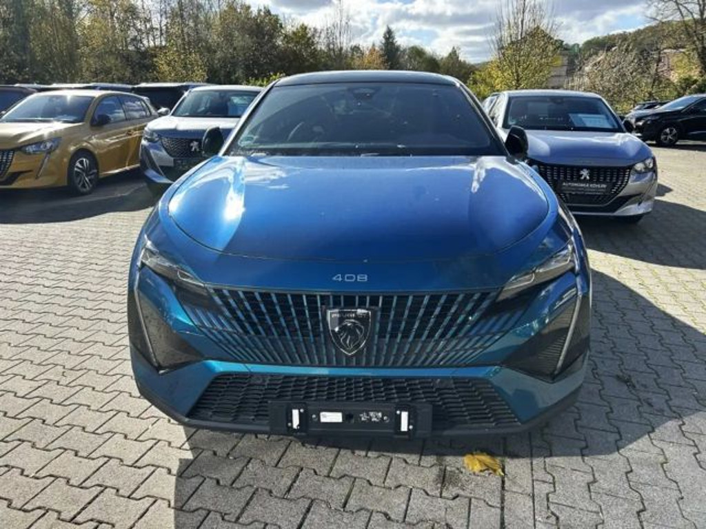 Peugeot 408