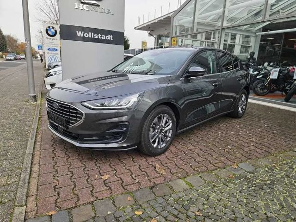 Ford Focus 2023 Benzine