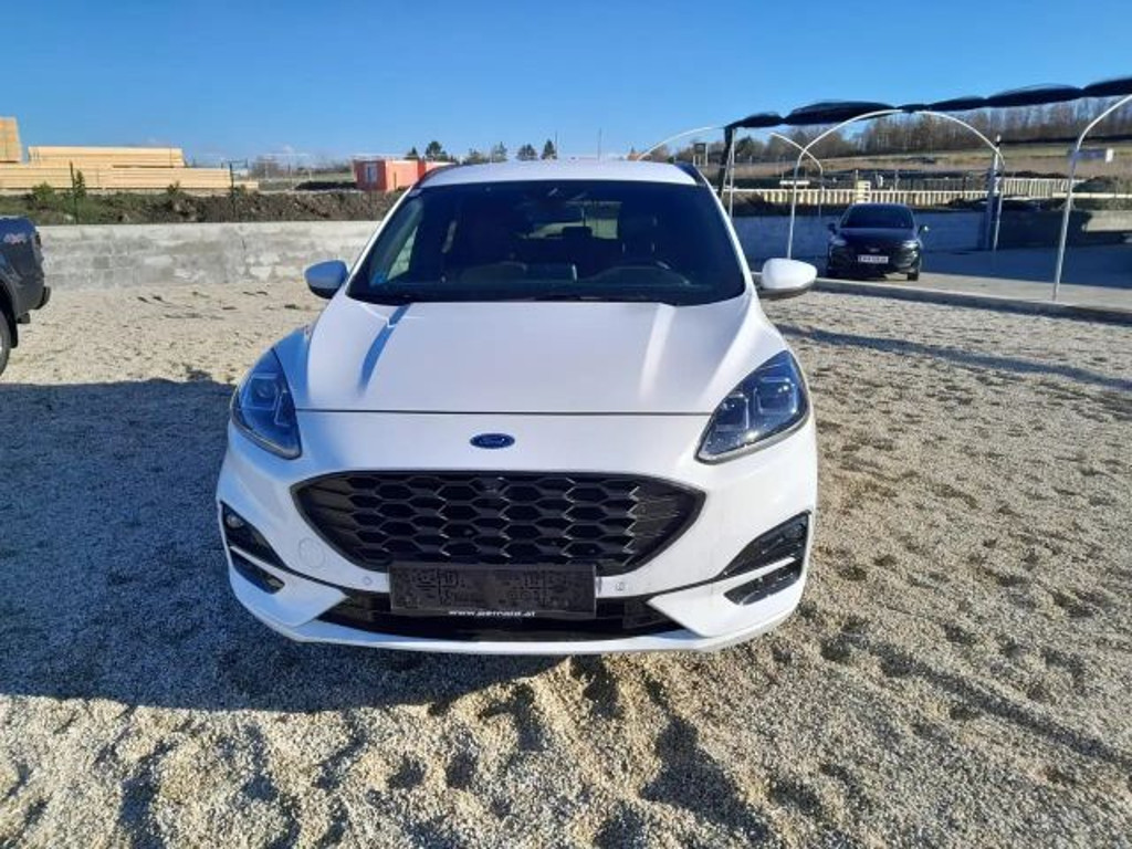 Ford Kuga 2021 Benzine