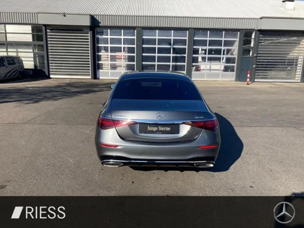 Mercedes-Benz S-Klasse