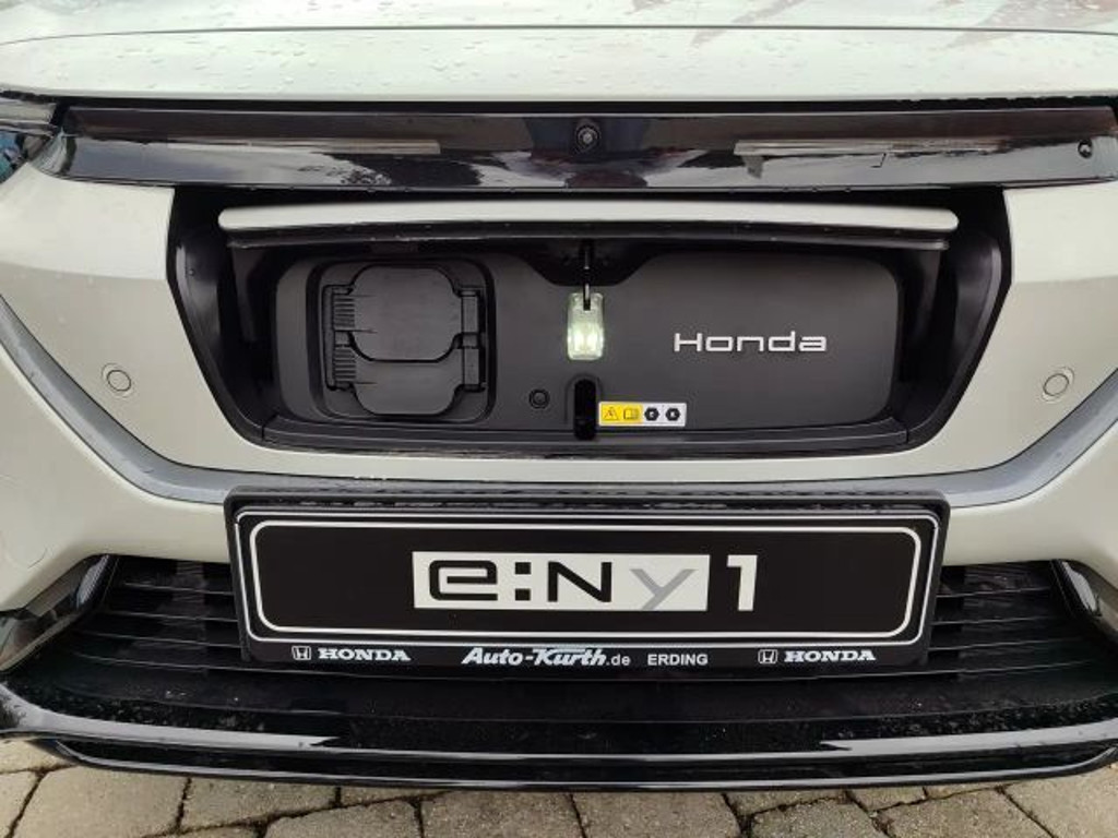 Honda e:Ny1