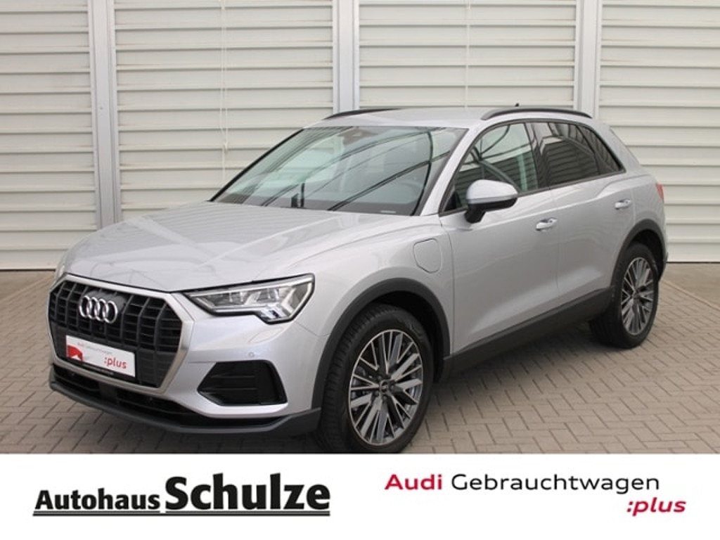 Audi Q3 2022 Hybride Benzine