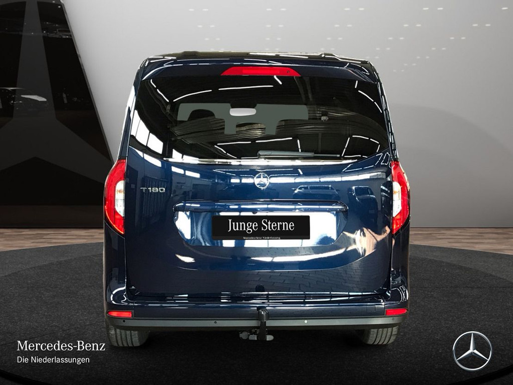 Mercedes-Benz T 180