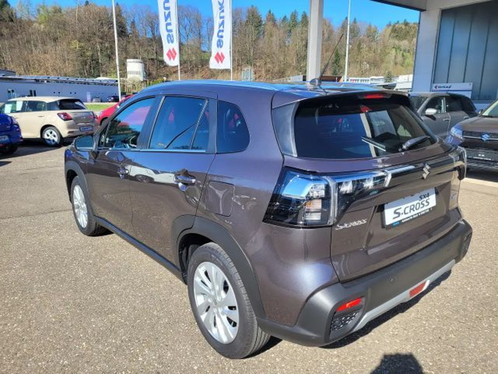 Suzuki S-Cross