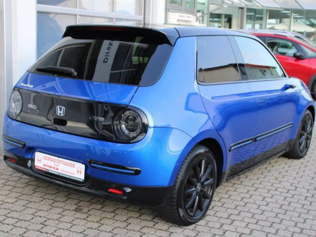 Honda e
