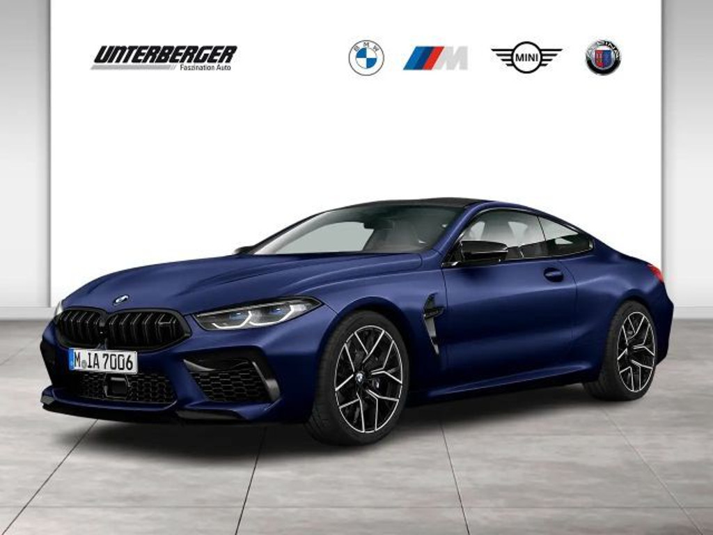 BMW M8 2025 Benzine