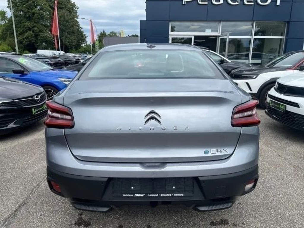Citroën Ë-C4 X