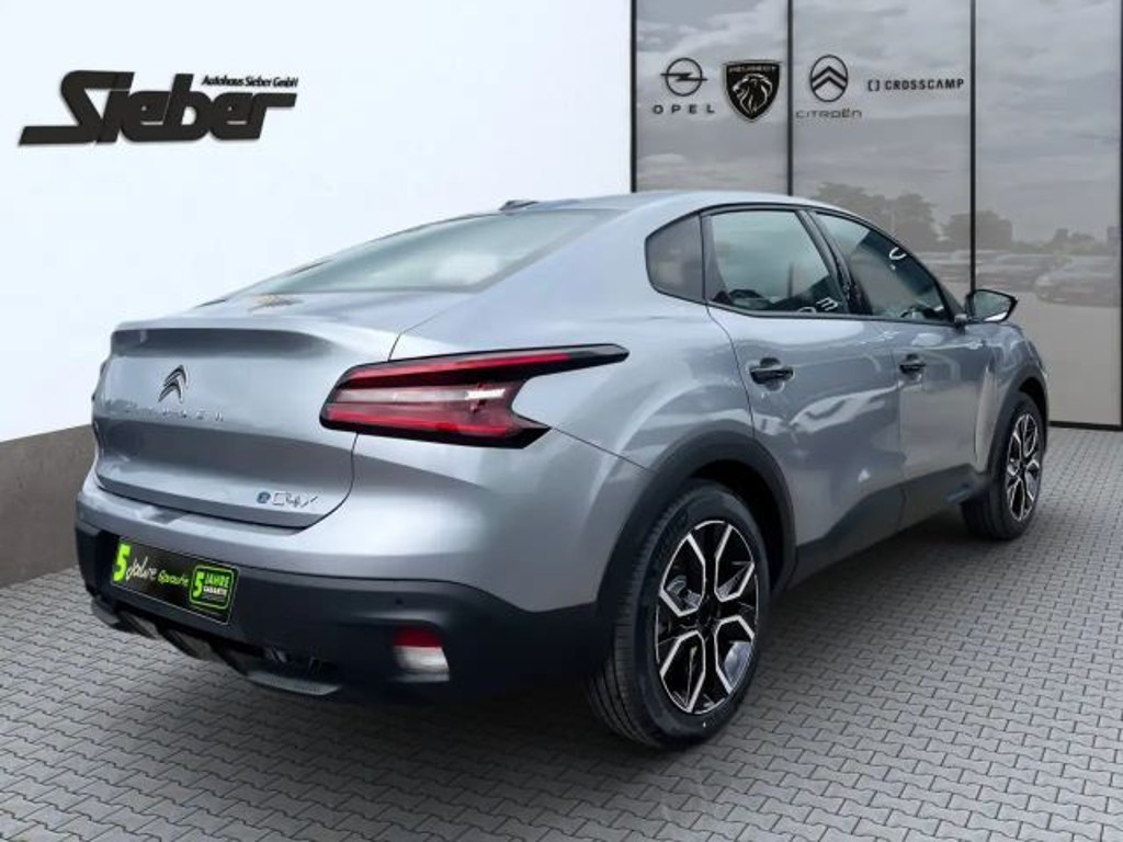 Citroën Ë-C4 X