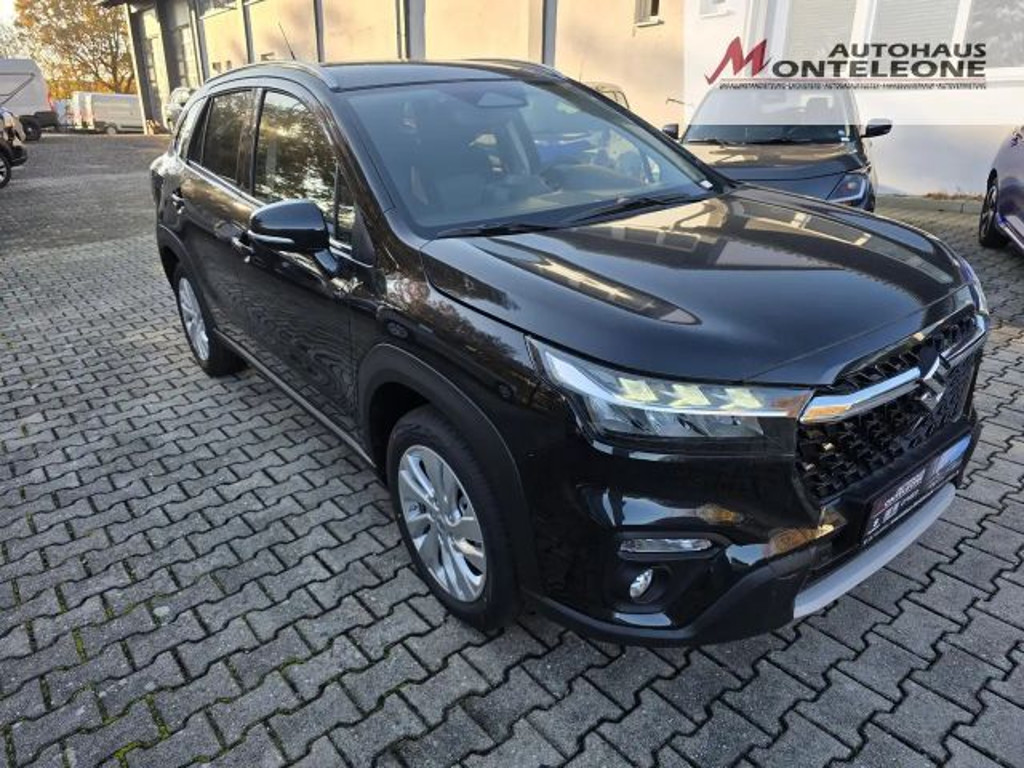 Suzuki S-Cross